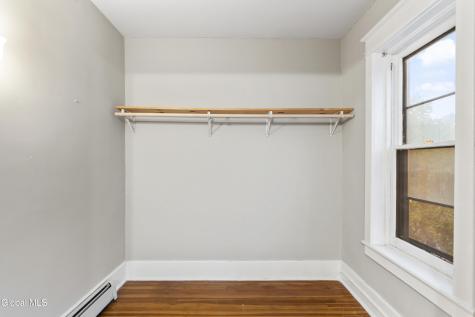 212 Myrtle Avenue Albany NY 12202