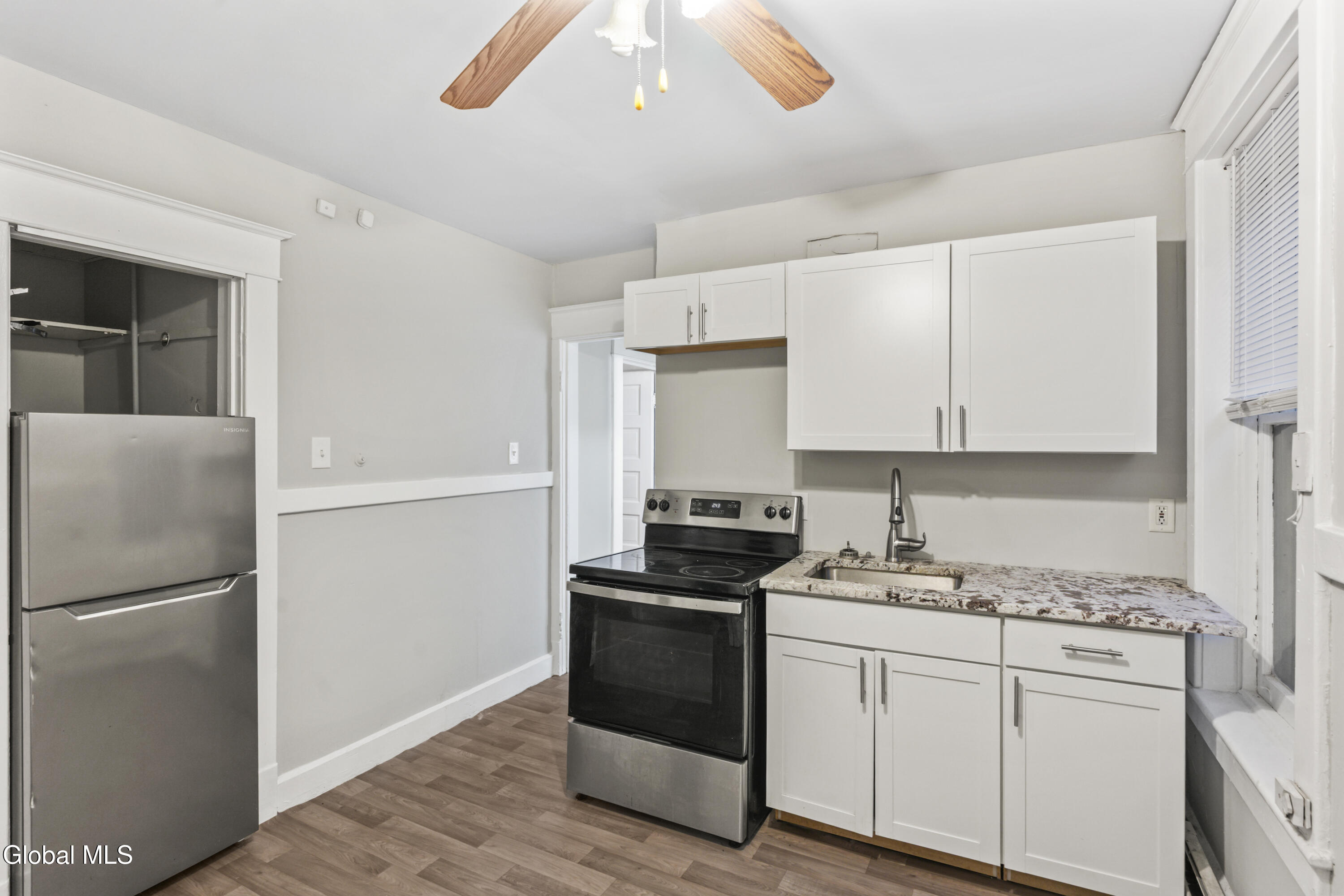 212 Myrtle Avenue Albany NY 12202