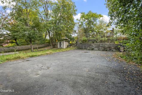 212 Myrtle Avenue Albany NY 12202