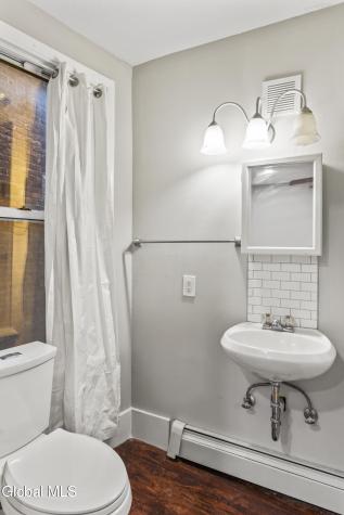 212 Myrtle Avenue Albany NY 12202