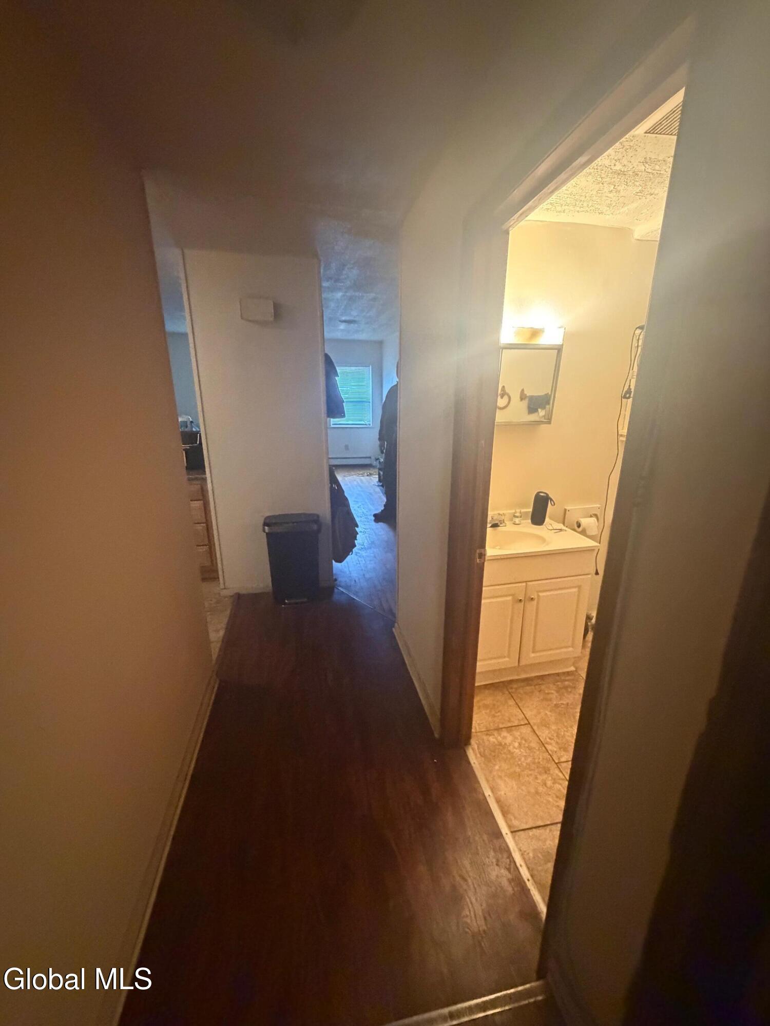 143 Clinton Street Albany NY 12202