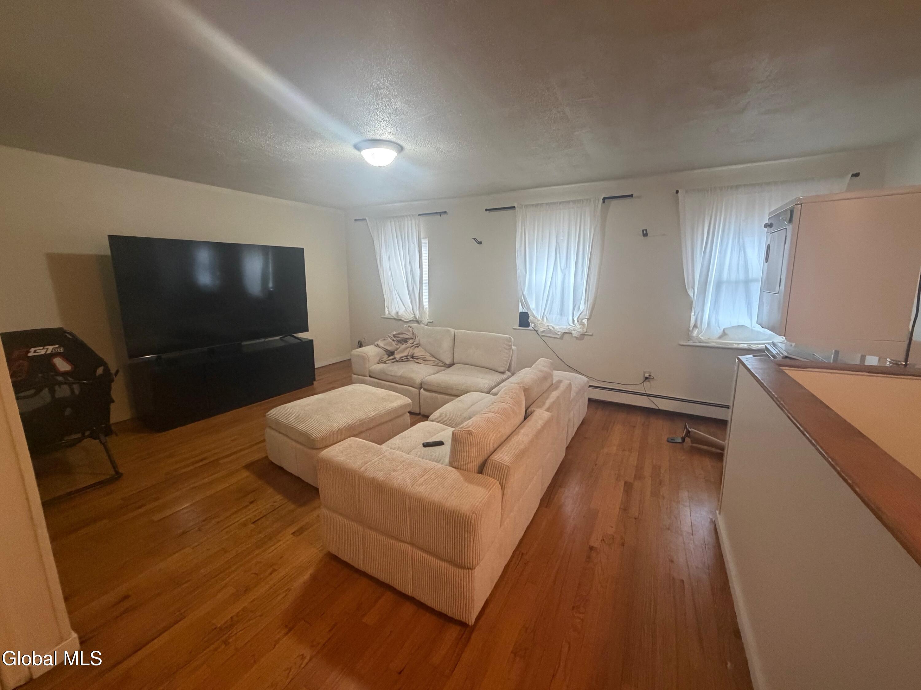 143 Clinton Street Albany NY 12202