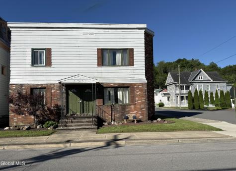 145 Florida Avenue Amsterdam NY 12010