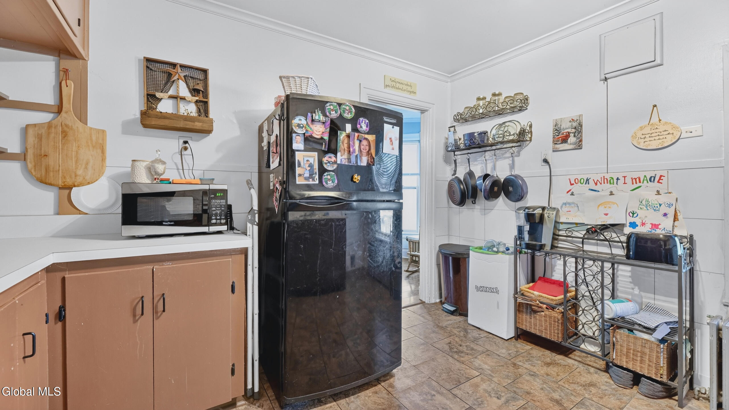 17 Prospect Avenue Gloversville NY 12078