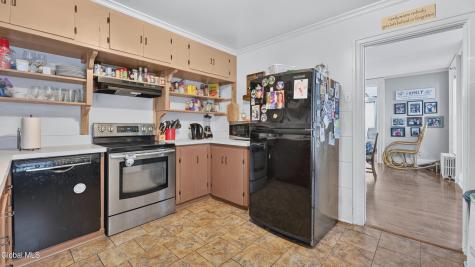 17 Prospect Avenue Gloversville NY 12078