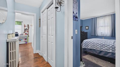 17 Prospect Avenue Gloversville NY 12078