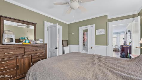 17 Prospect Avenue Gloversville NY 12078