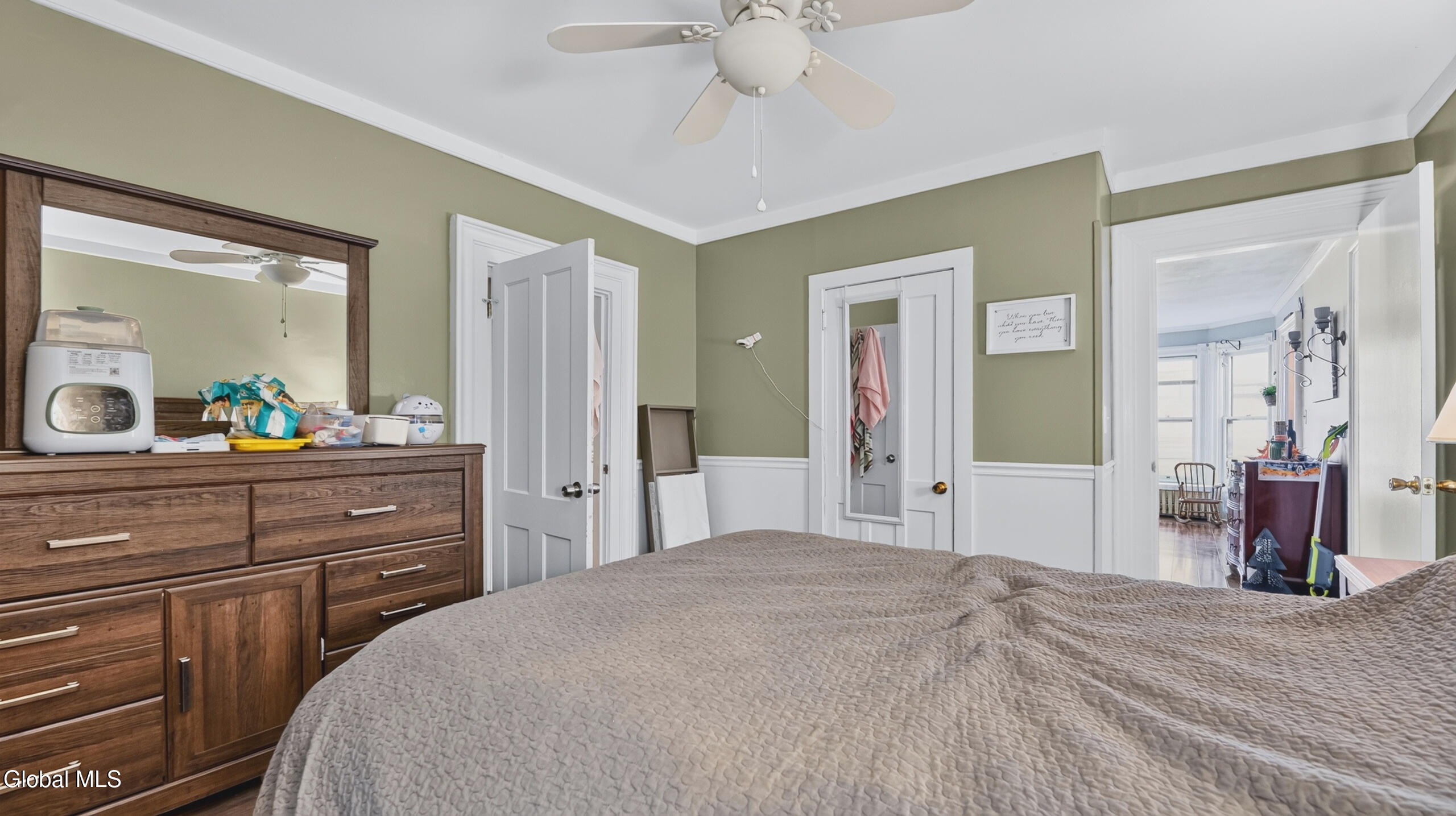 17 Prospect Avenue Gloversville NY 12078