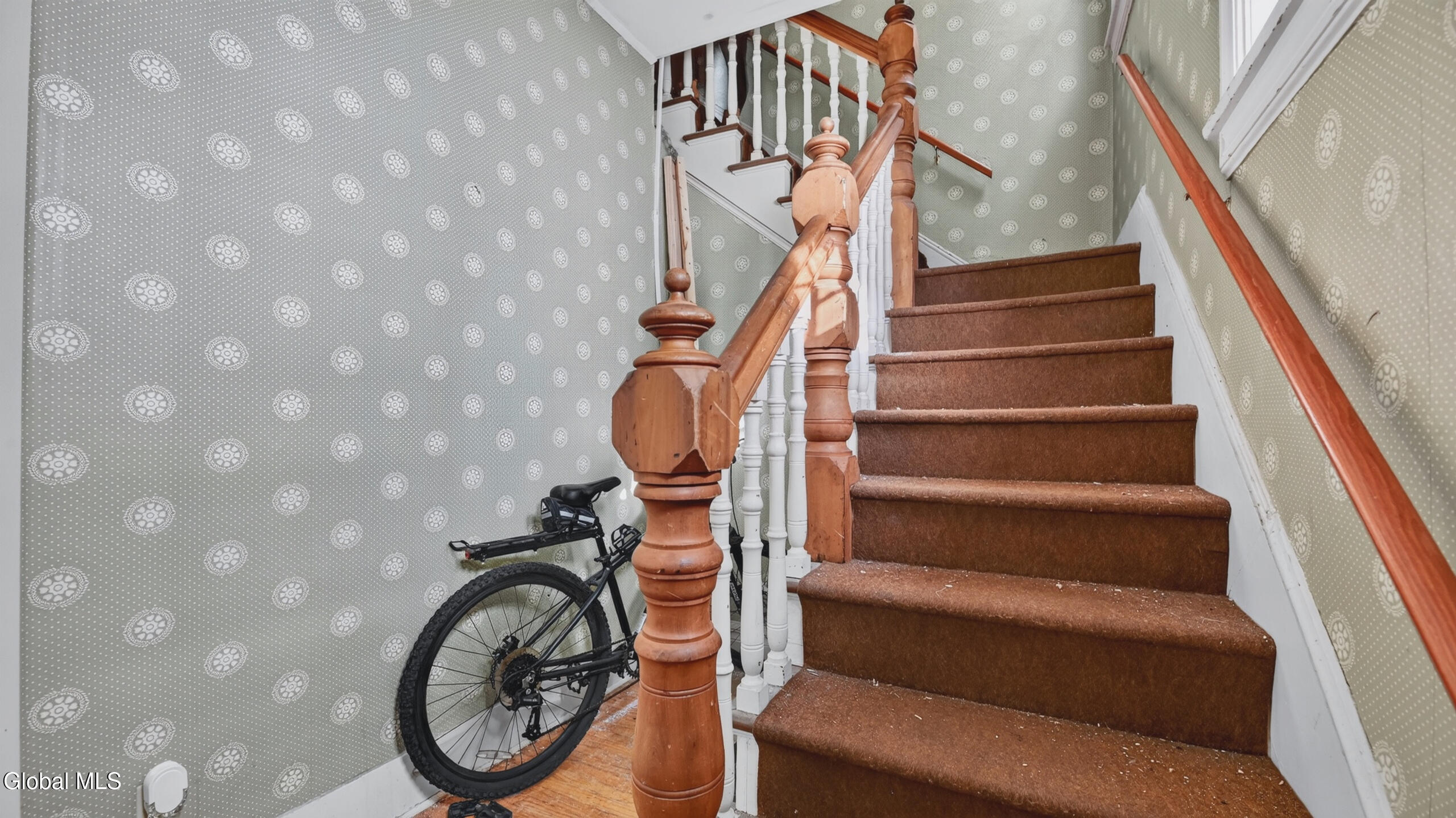 17 Prospect Avenue Gloversville NY 12078