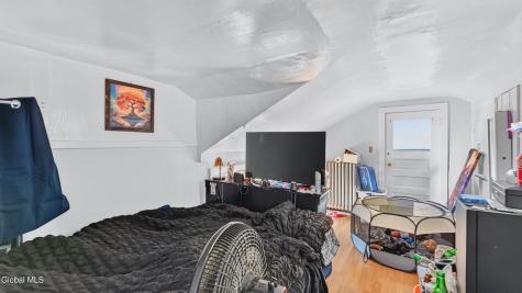 17 Prospect Avenue Gloversville NY 12078