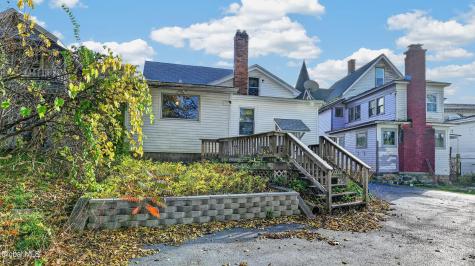 17 Prospect Avenue Gloversville NY 12078