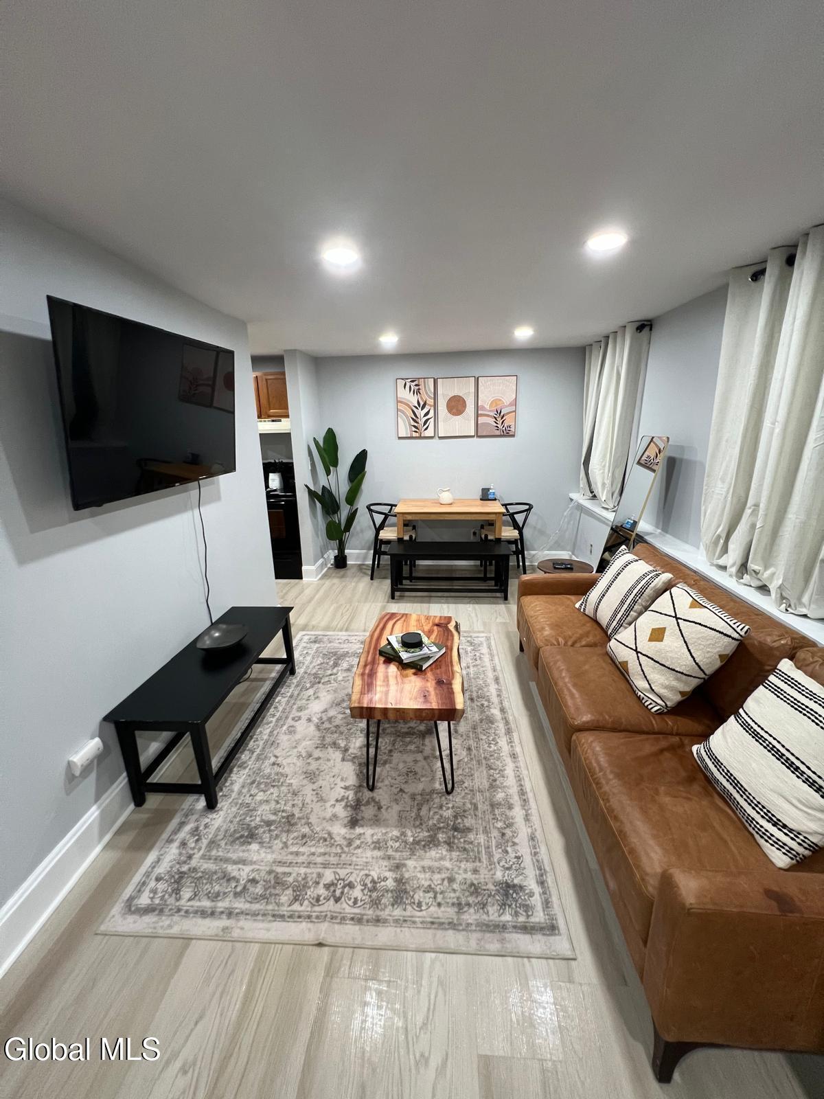43 Myrtle Avenue Albany NY 12202