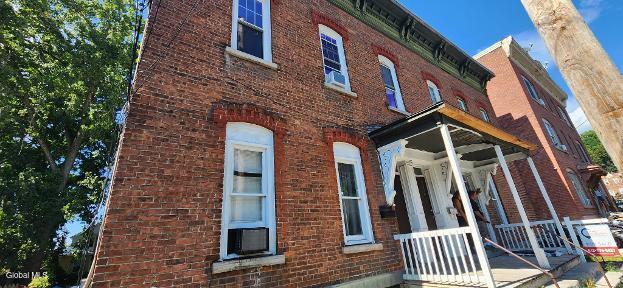 10 Voorhees Street Amsterdam NY 12010