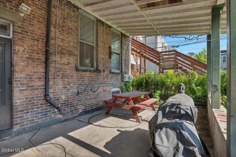 1040 5th Avenue Troy NY 12180