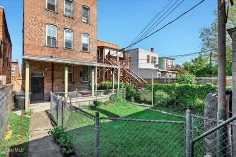 1040 5th Avenue Troy NY 12180