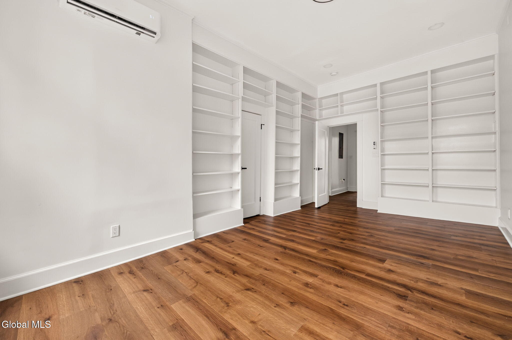 142 Chestnut Street Albany NY 12210