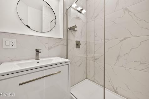 142 Chestnut Street Albany NY 12210