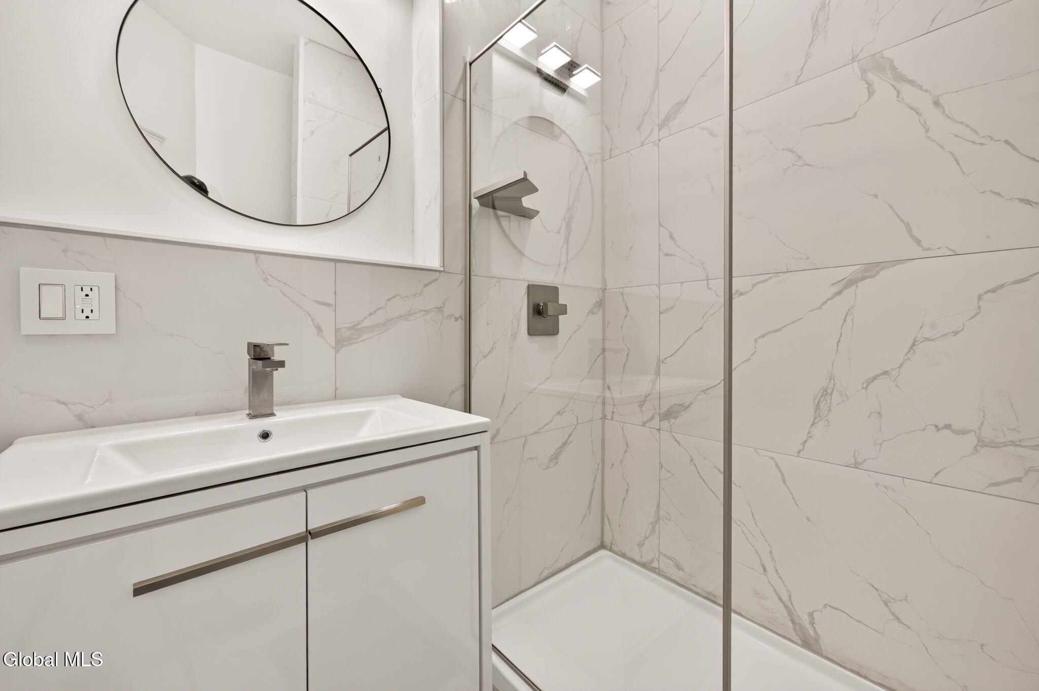 142 Chestnut Street Albany NY 12210