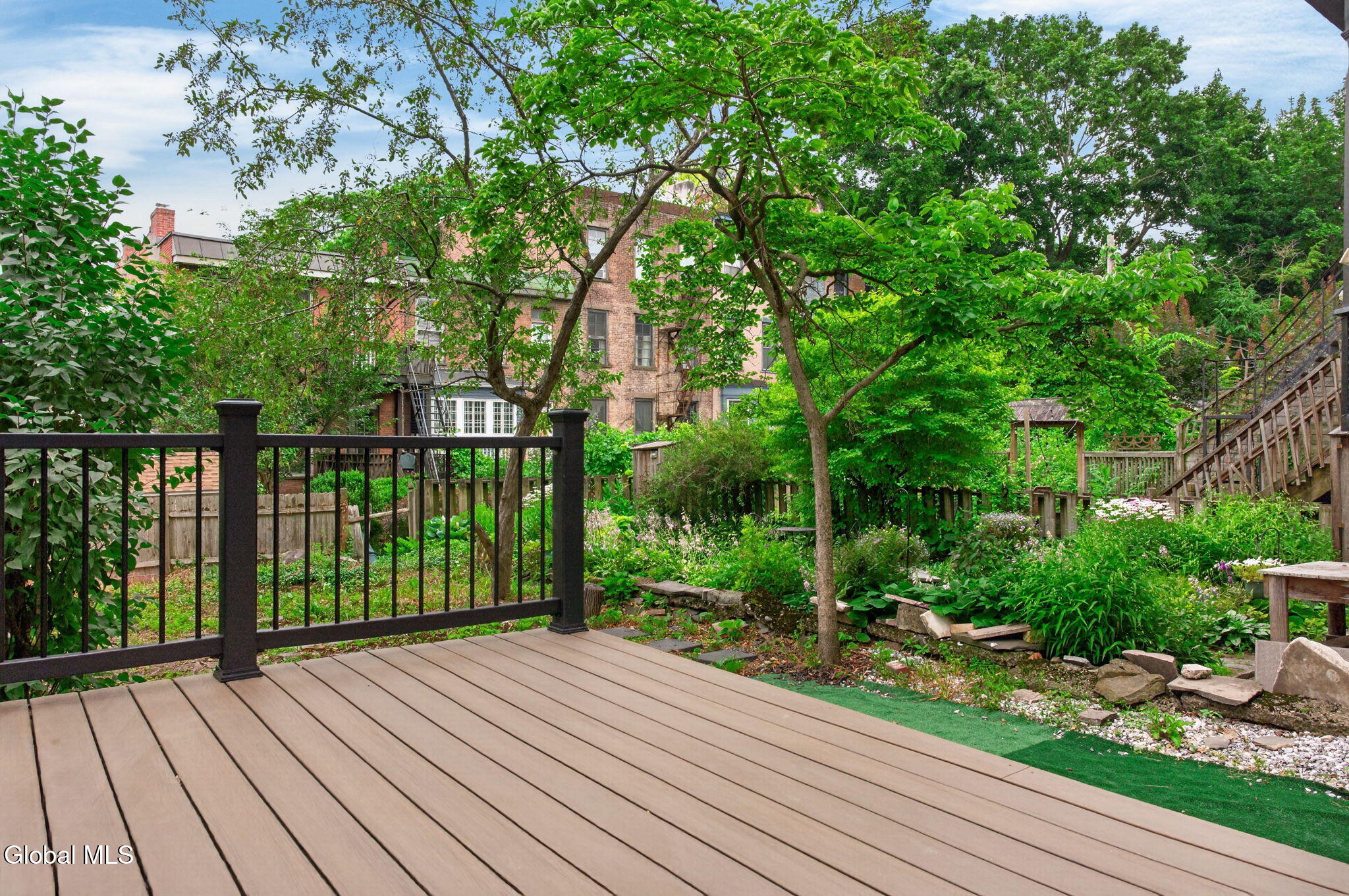 142 Chestnut Street Albany NY 12210