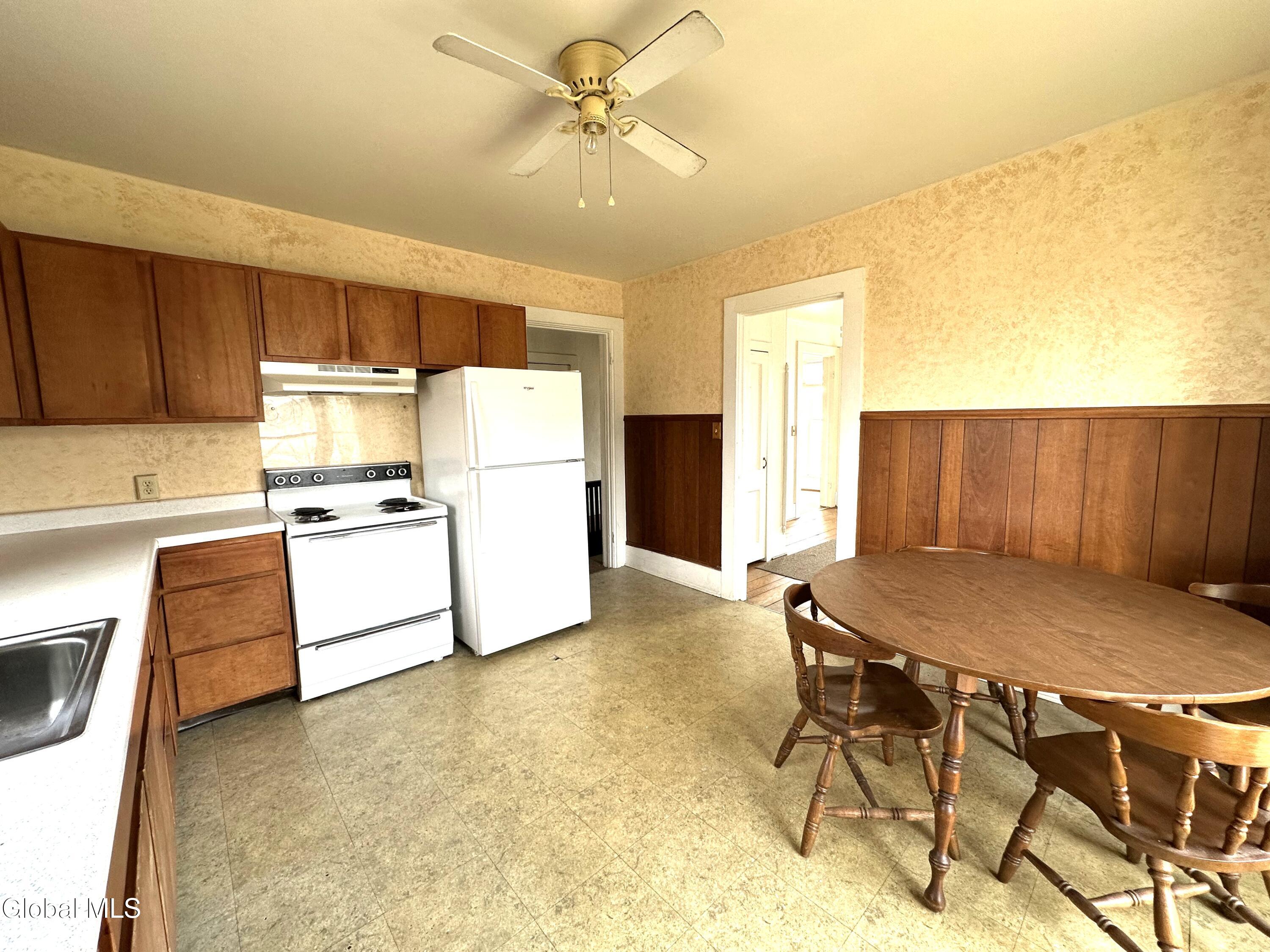 76 W Grand Street Palatine Bridge NY 13428