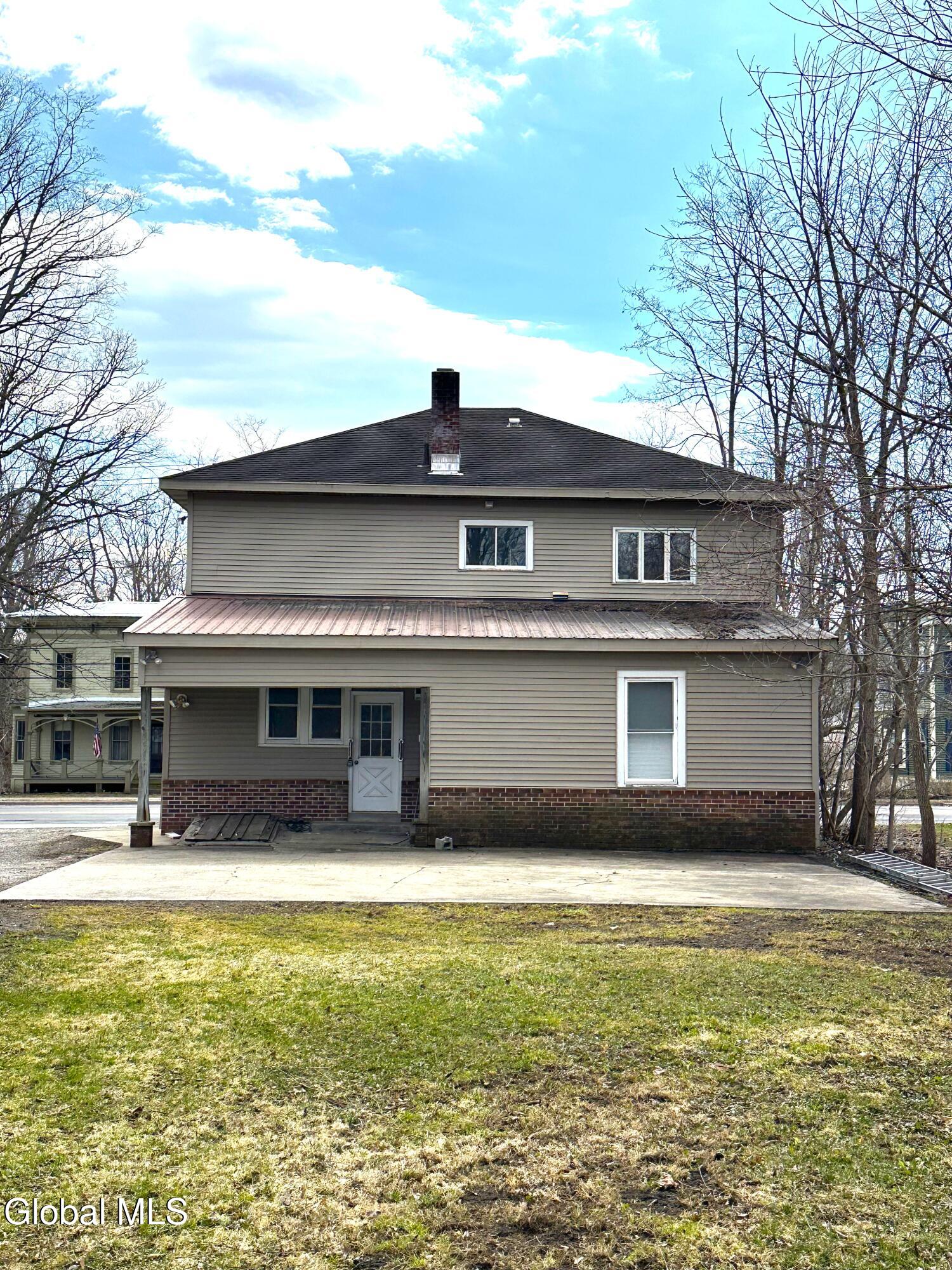 76 W Grand Street Palatine Bridge NY 13428
