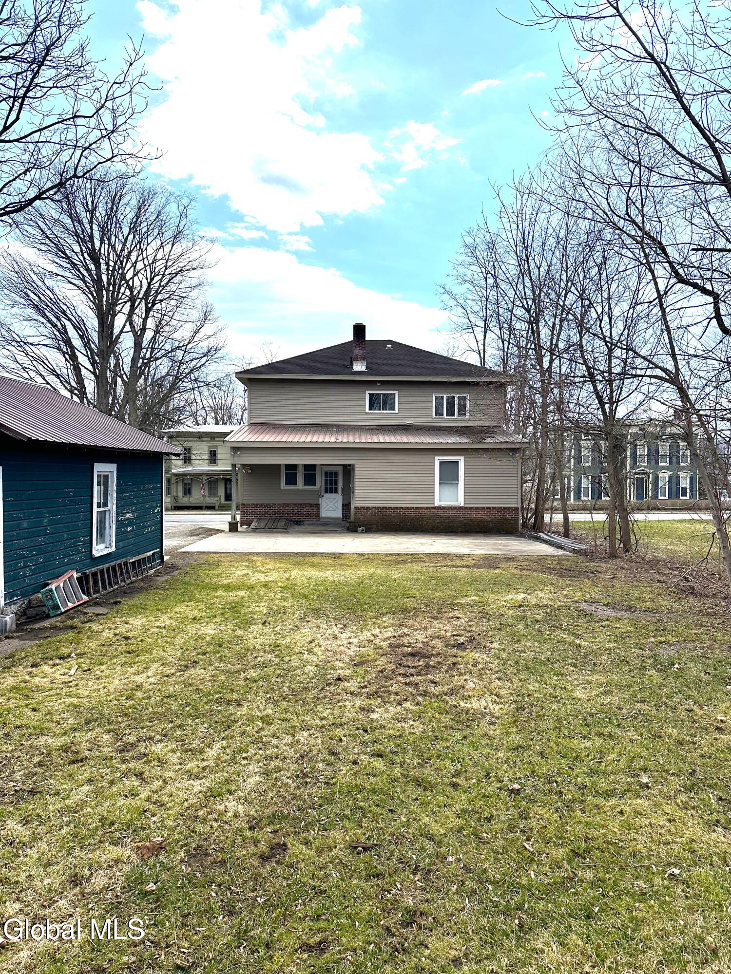 76 W Grand Street Palatine Bridge NY 13428
