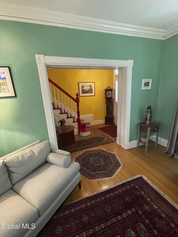 52 S Allen Street Albany NY 12208