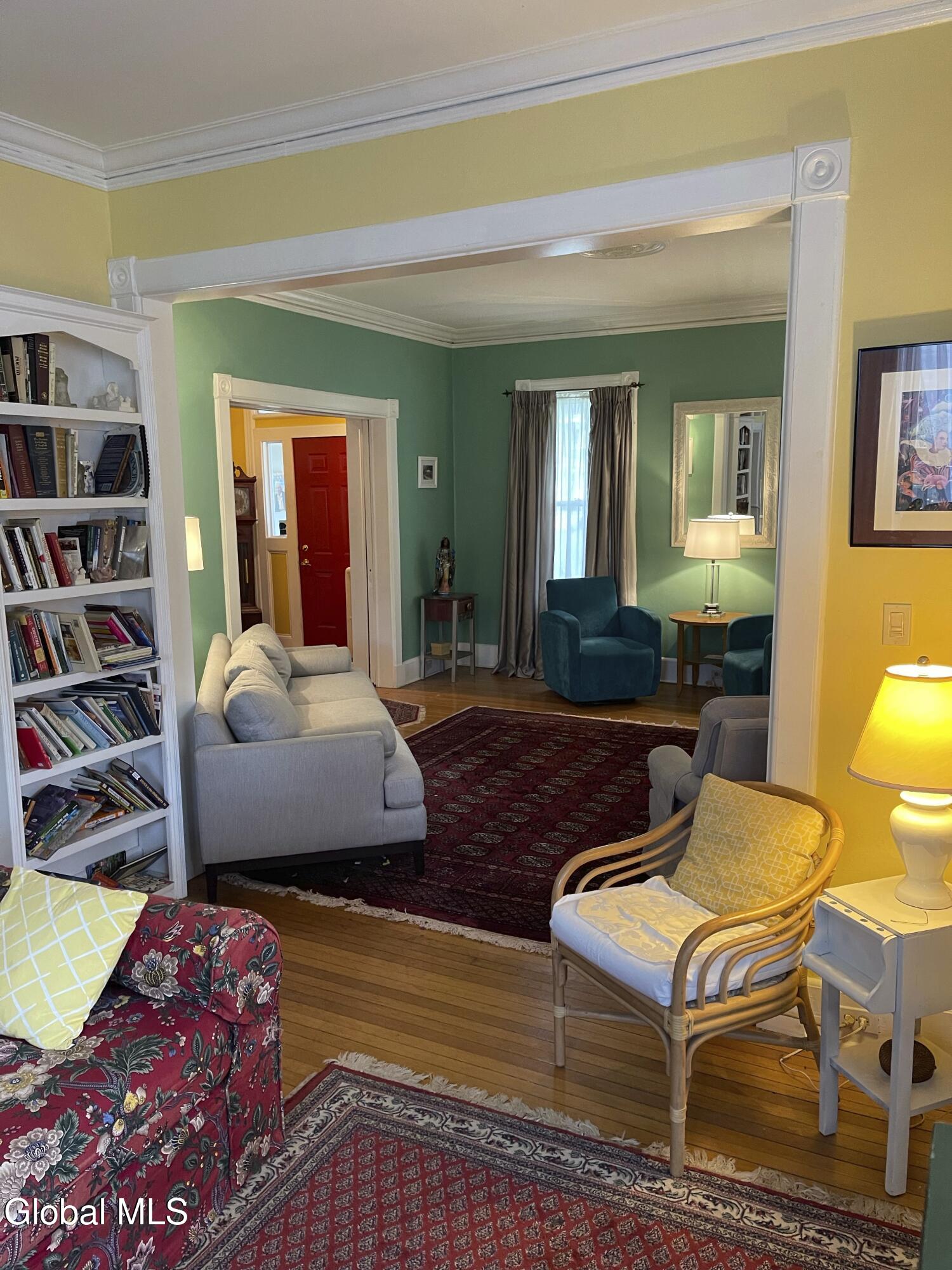 52 S Allen Street Albany NY 12208