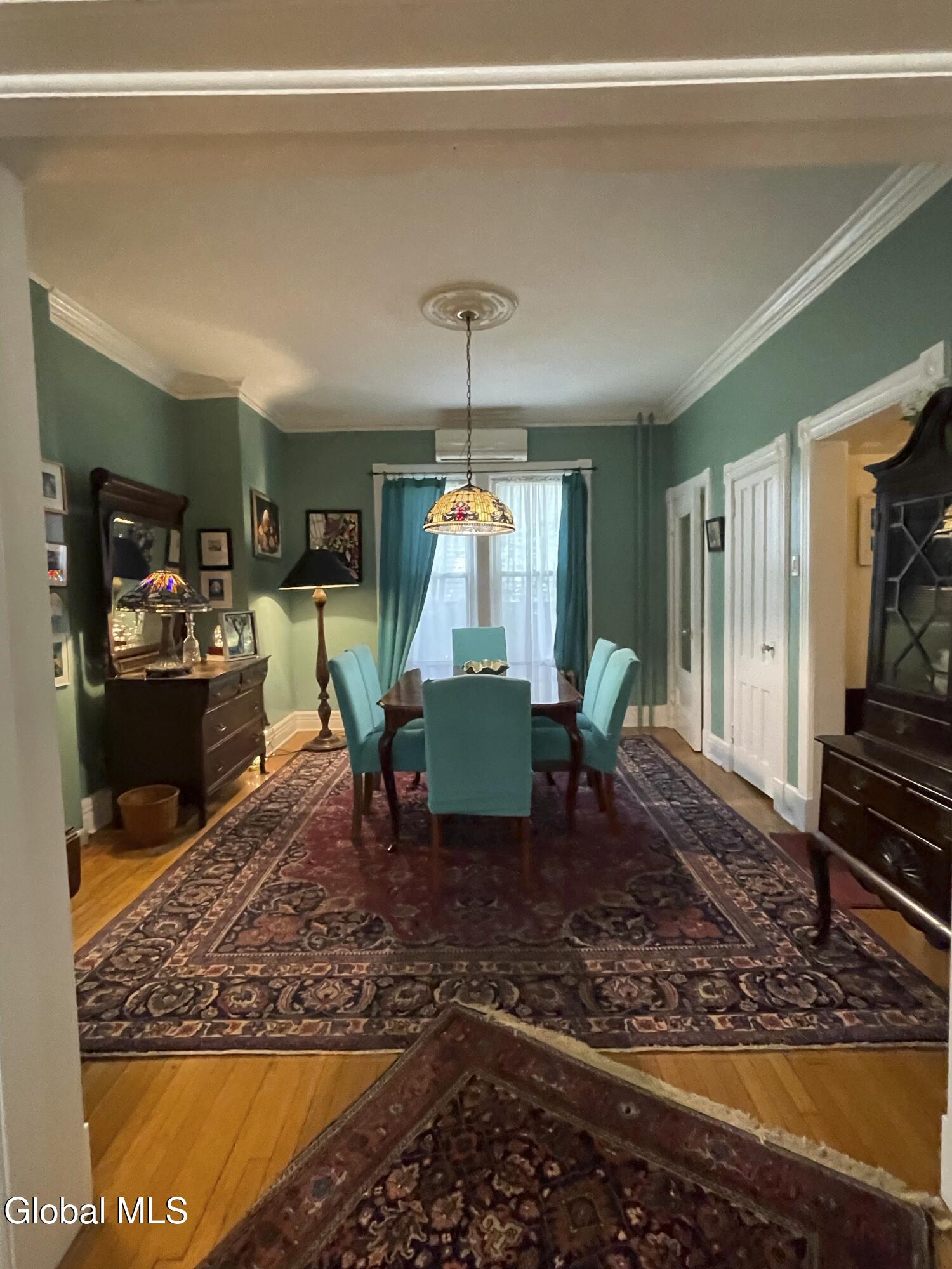 52 S Allen Street Albany NY 12208