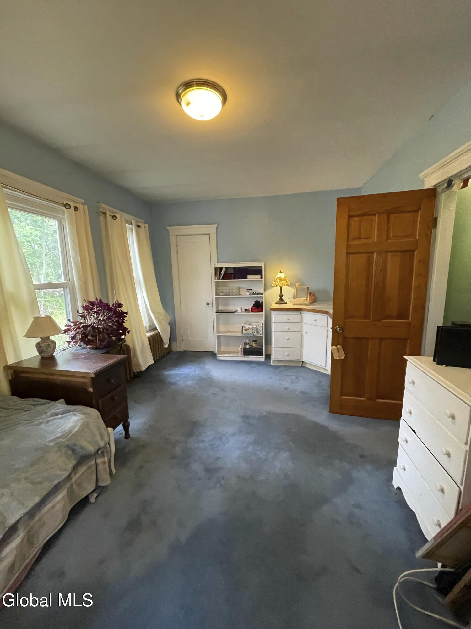52 S Allen Street Albany NY 12208