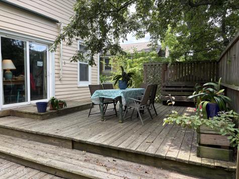 52 S Allen Street Albany NY 12208