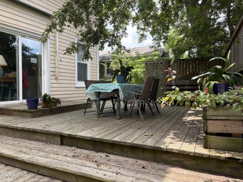 52 S Allen Street Albany NY 12208