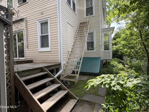 52 S Allen Street Albany NY 12208