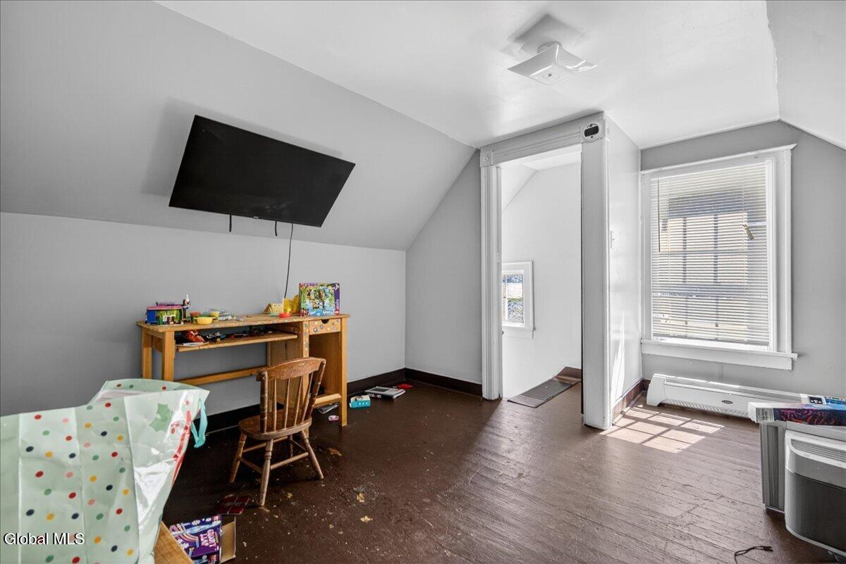 1620 Foster Avenue Schenectady NY 12308
