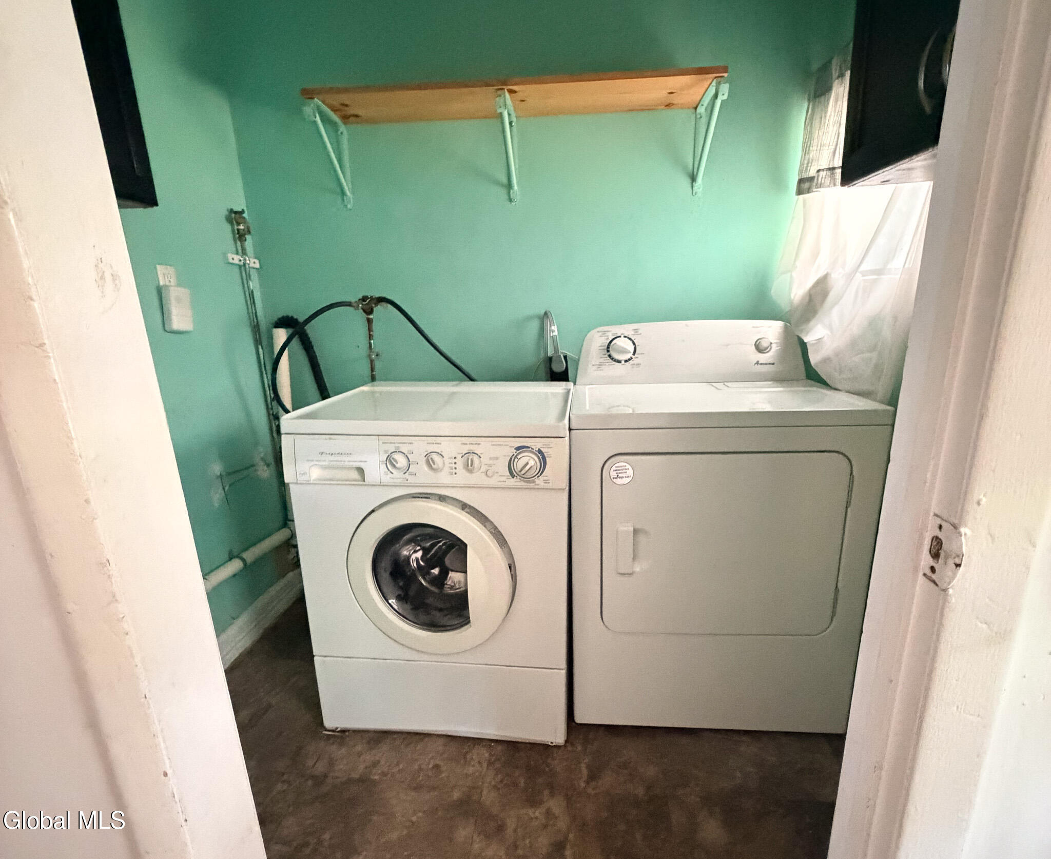 1620 Foster Avenue Schenectady NY 12308
