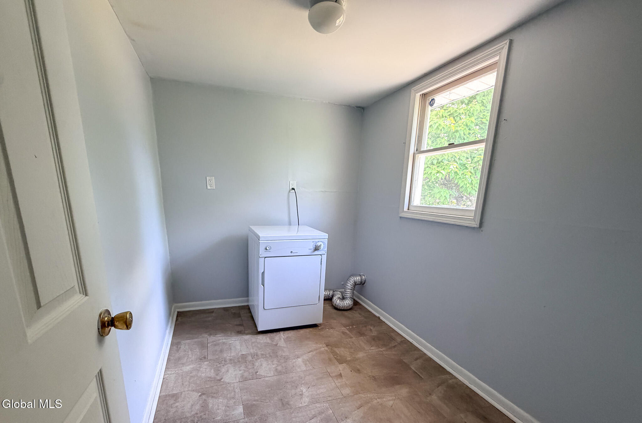 1620 Foster Avenue Schenectady NY 12308