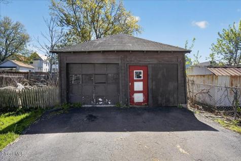 1620 Foster Avenue Schenectady NY 12308
