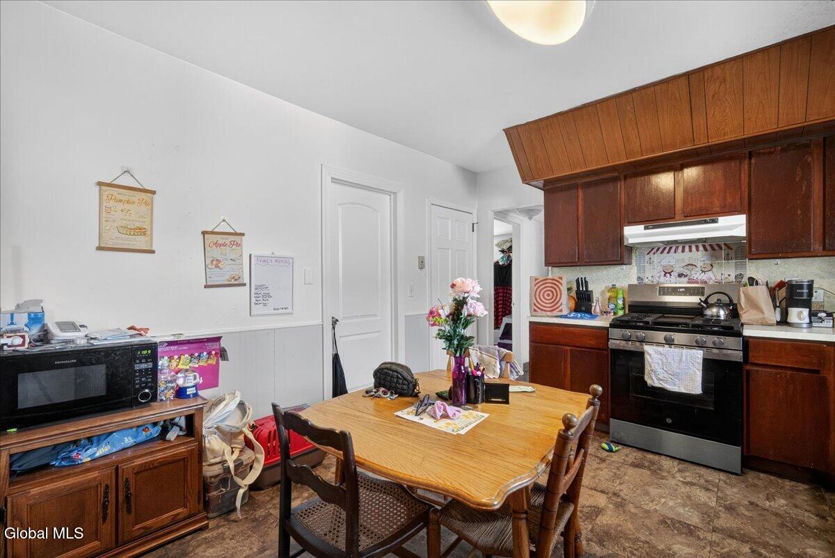 1620 Foster Avenue Schenectady NY 12308