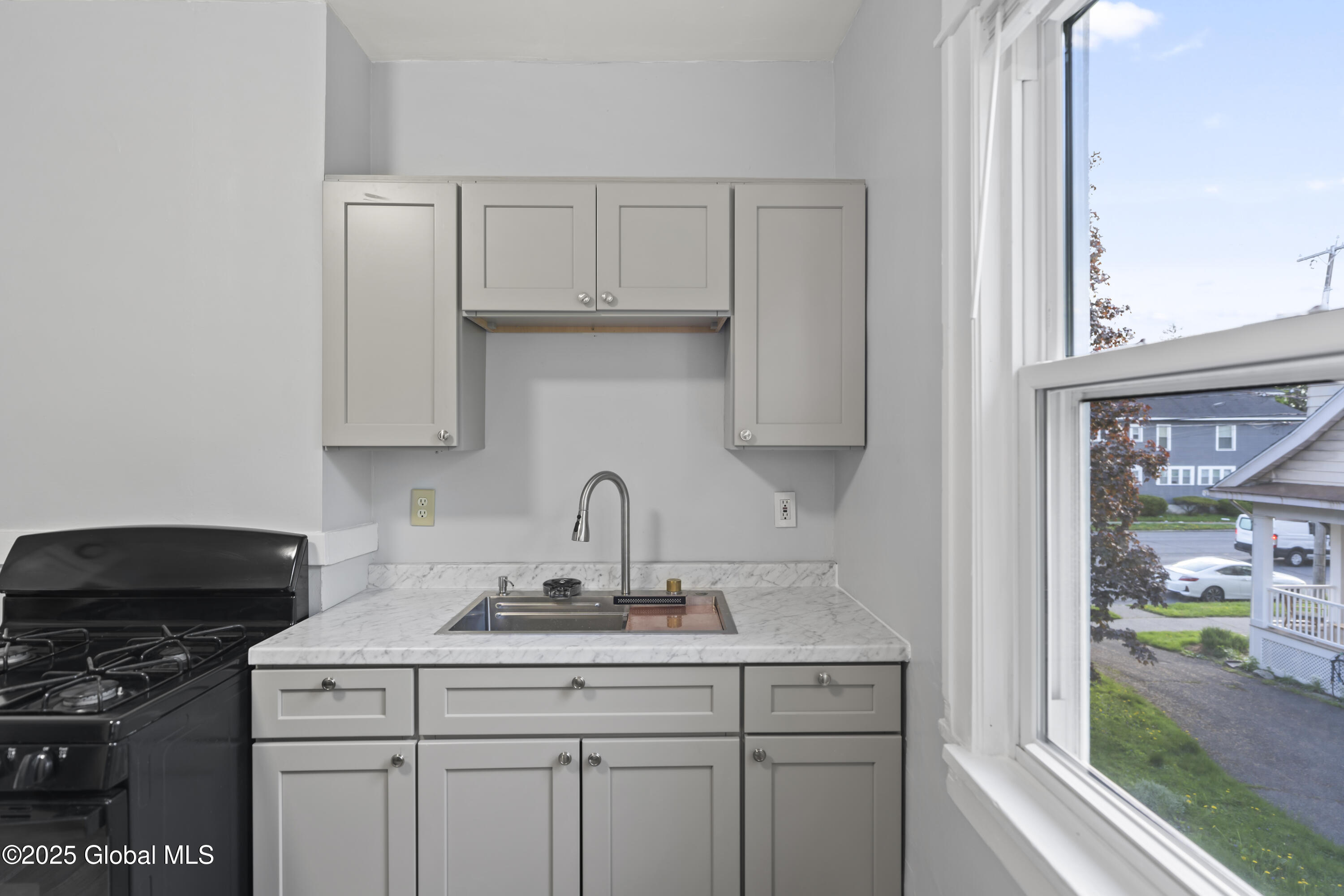 831 Washington Avenue Albany NY 12206