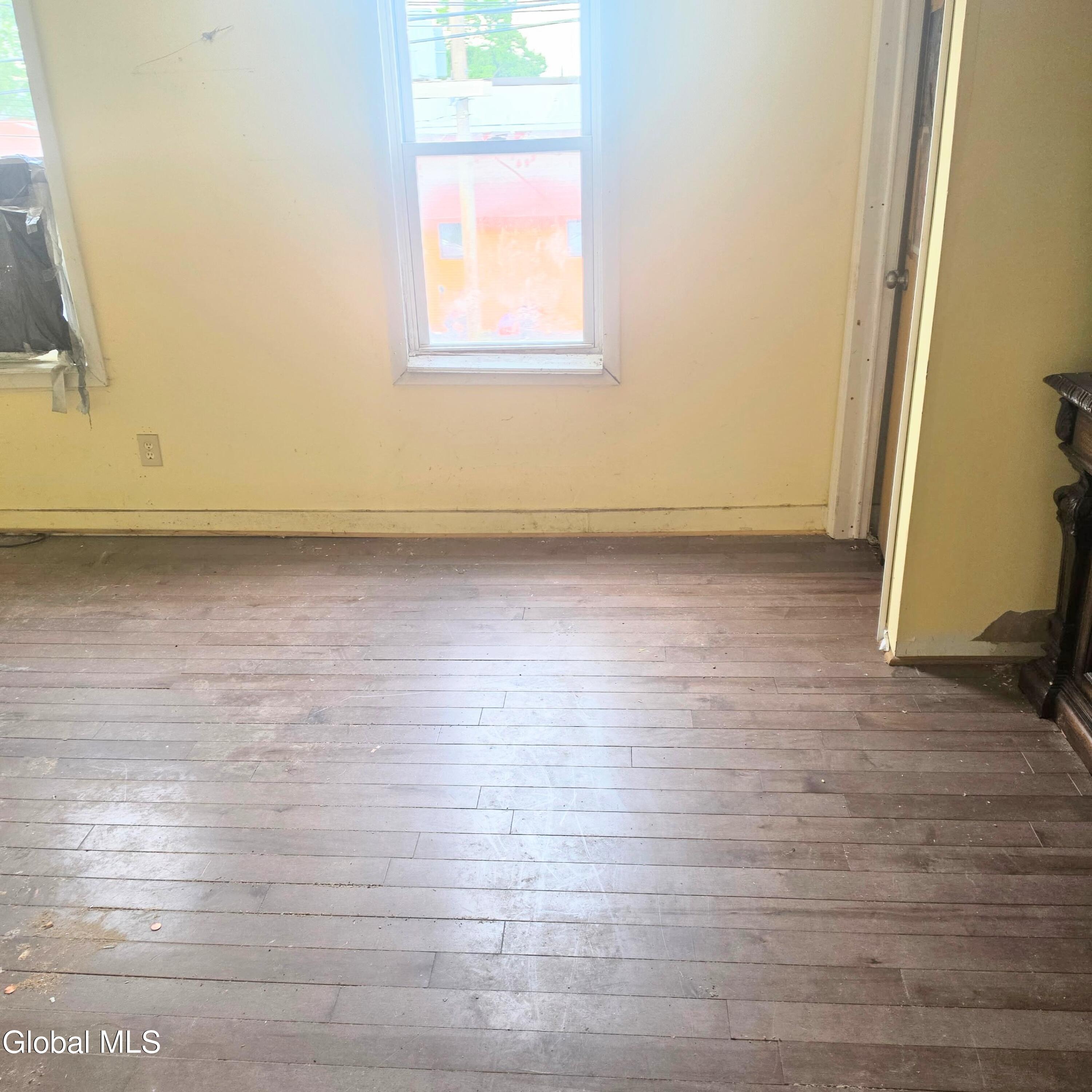 844 Albany Street Schenectady NY 12307