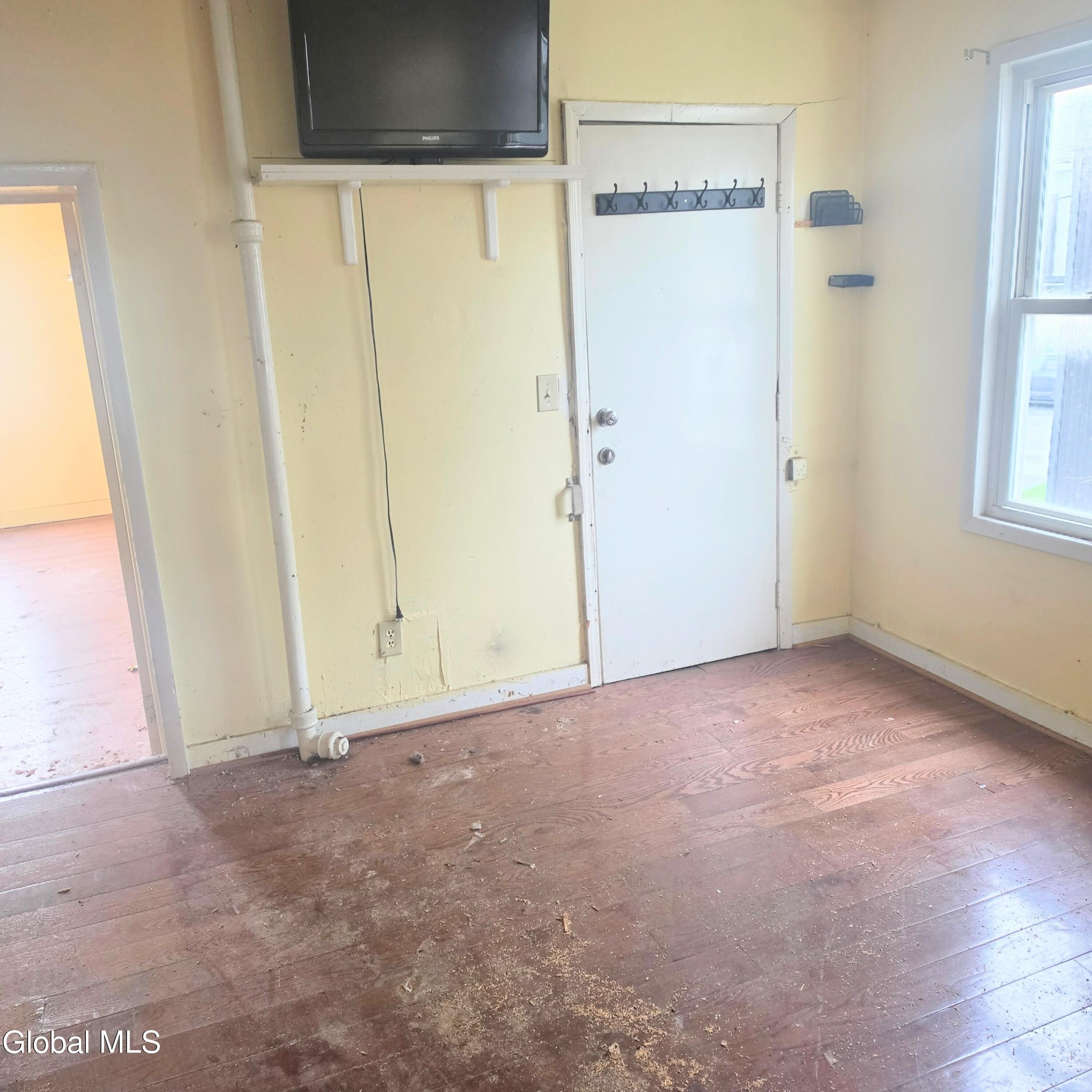 844 Albany Street Schenectady NY 12307