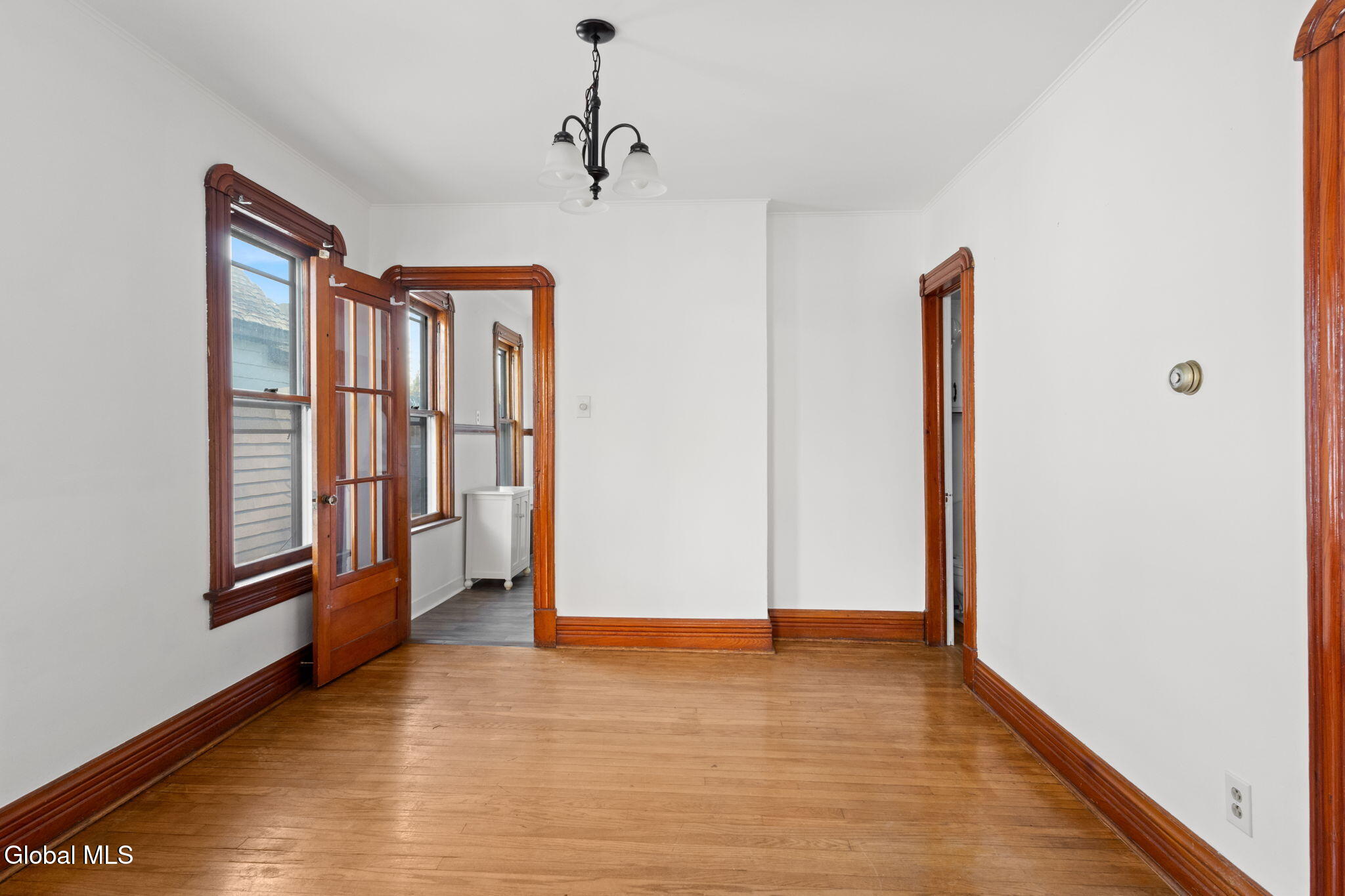19 Ingersoll Avenue Schenectady NY 12305