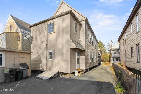 19 Ingersoll Avenue Schenectady NY 12305