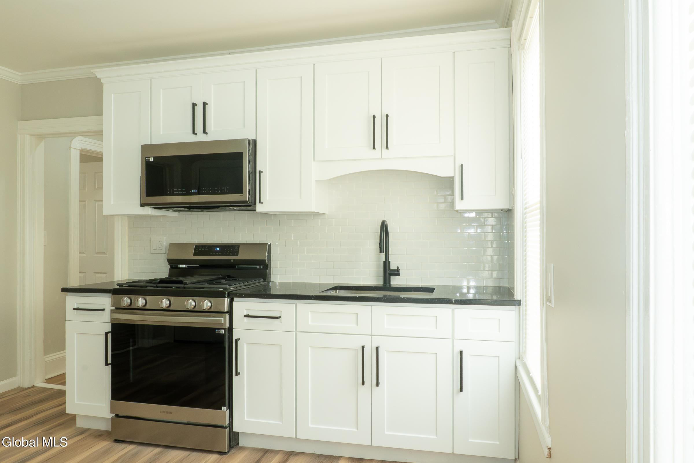 79 Western Parkway Schenectady NY 12304