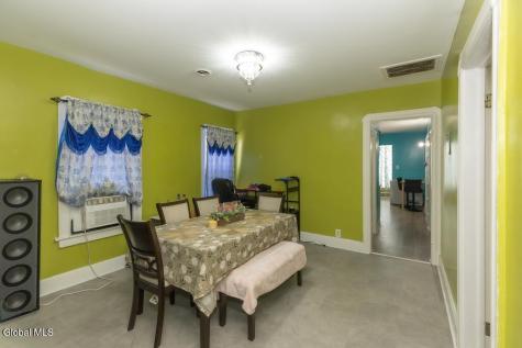 212 Duane Avenue Schenectady NY 12307