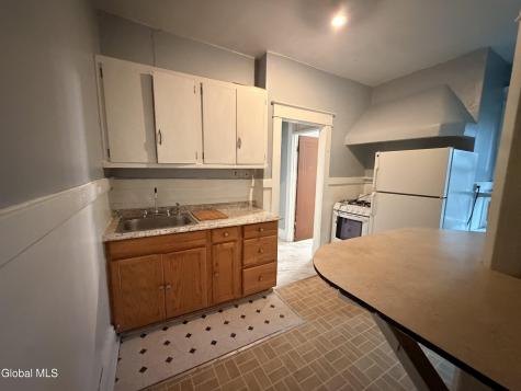 917 Park Avenue Albany NY 12208