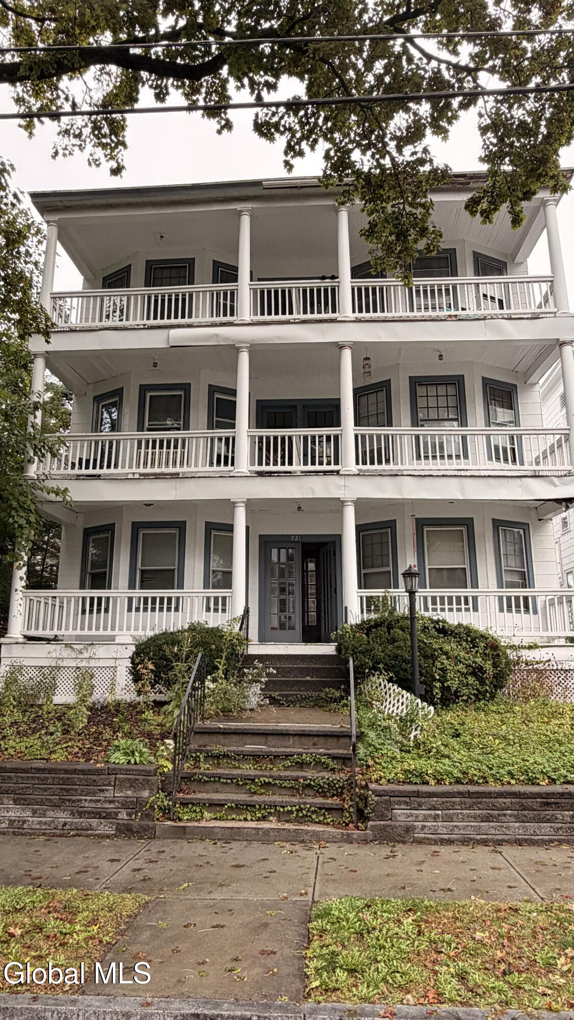 917 Park Avenue Albany NY 12208