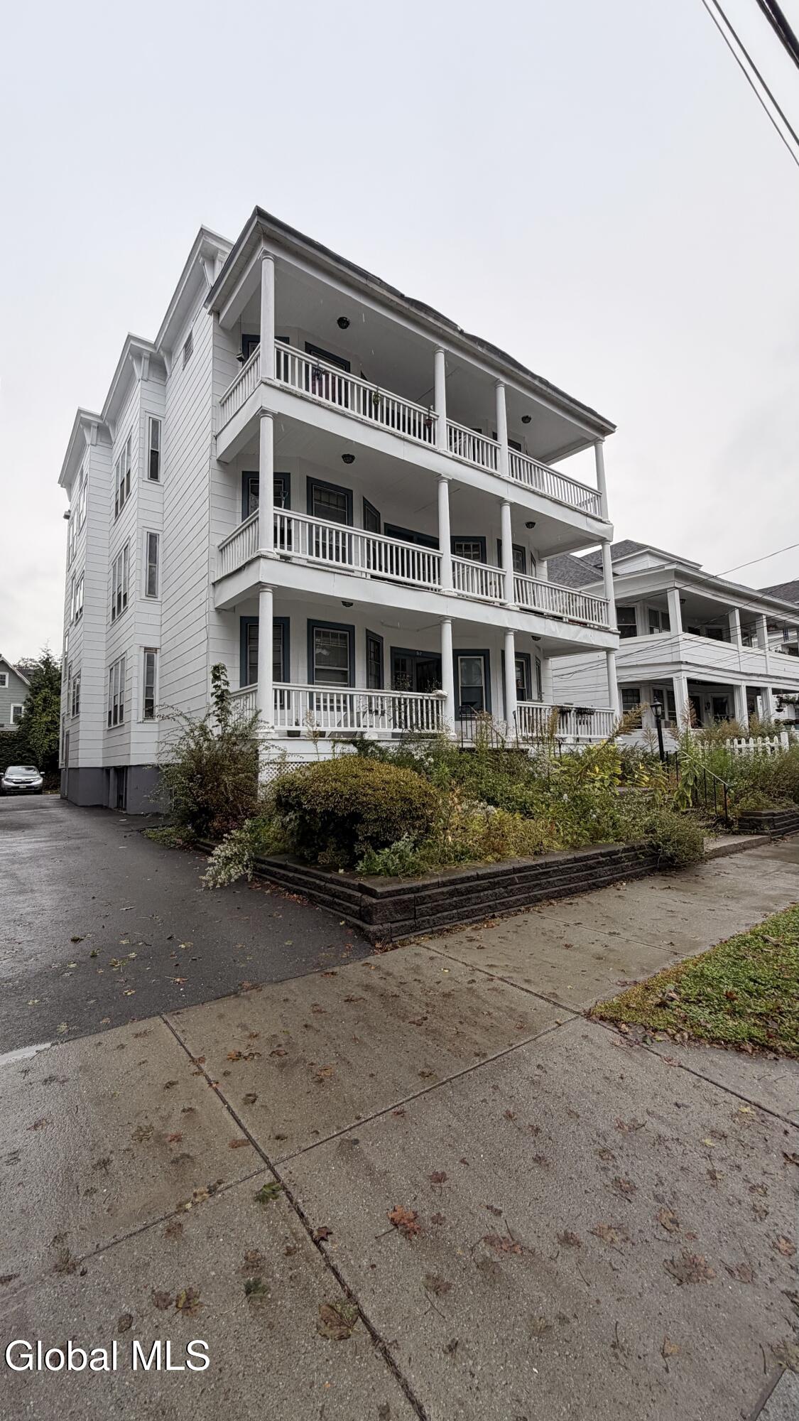 917 Park Avenue Albany NY 12208