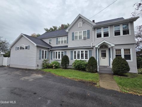 26 E 11th Avenue Gloversville NY 12078