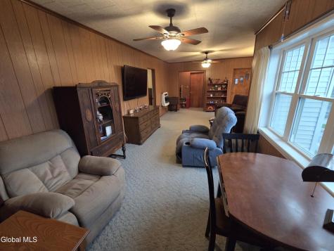 26 E 11th Avenue Gloversville NY 12078